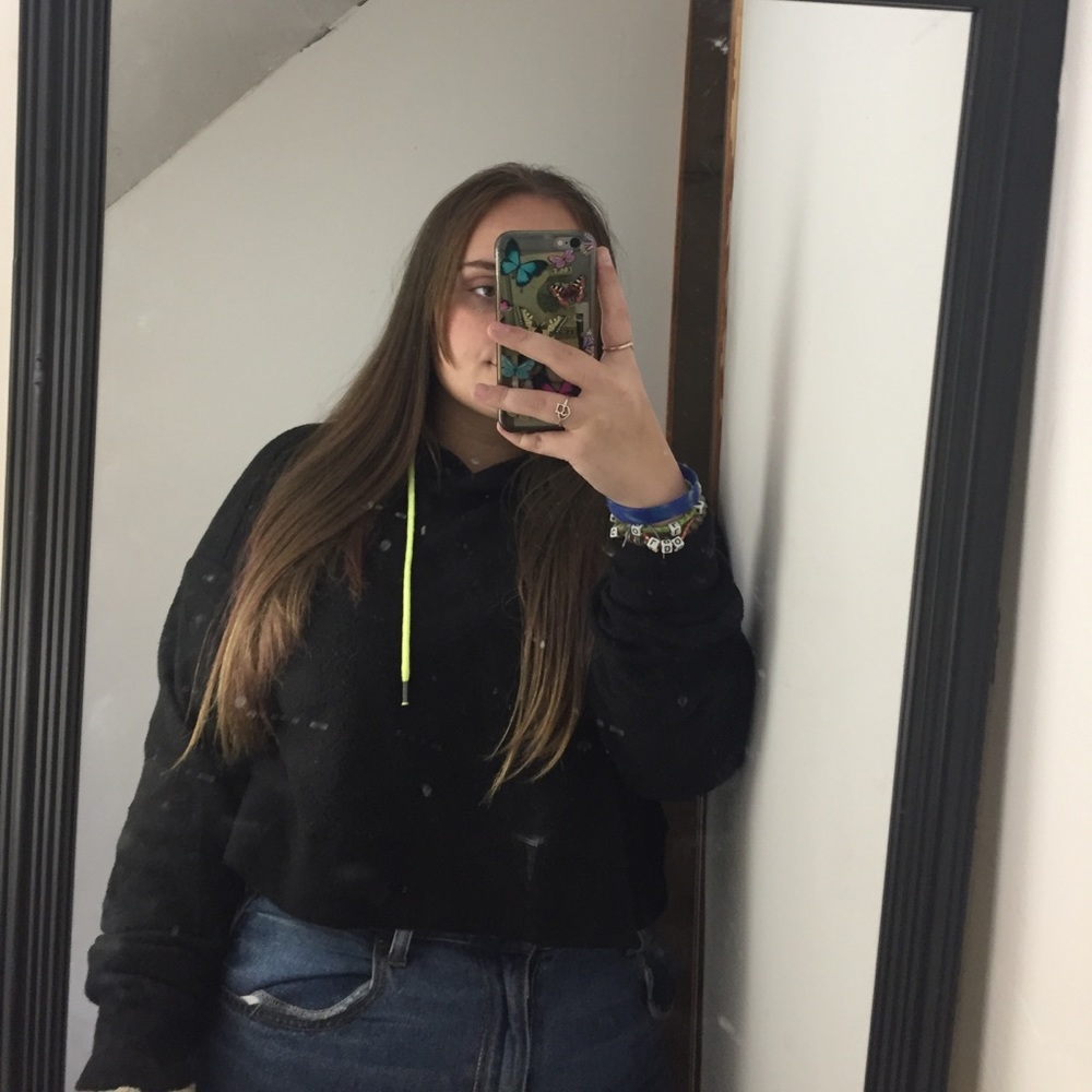 NWOT flirtitude cropped hoodie